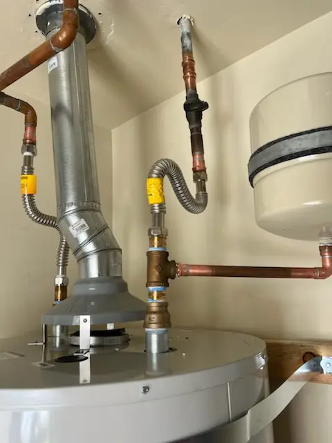 Water heater installation and plumbing repair in Willow Springs